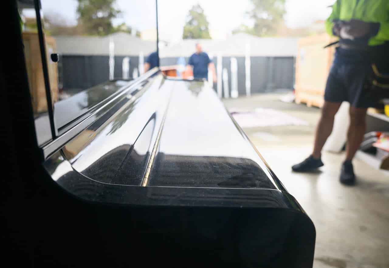 både tømmin og utvask av bolig